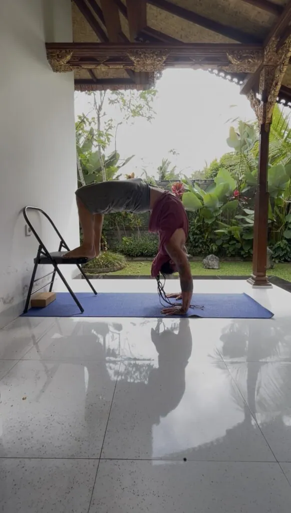 Alignment Yoga w/ Rodrigo — афиша