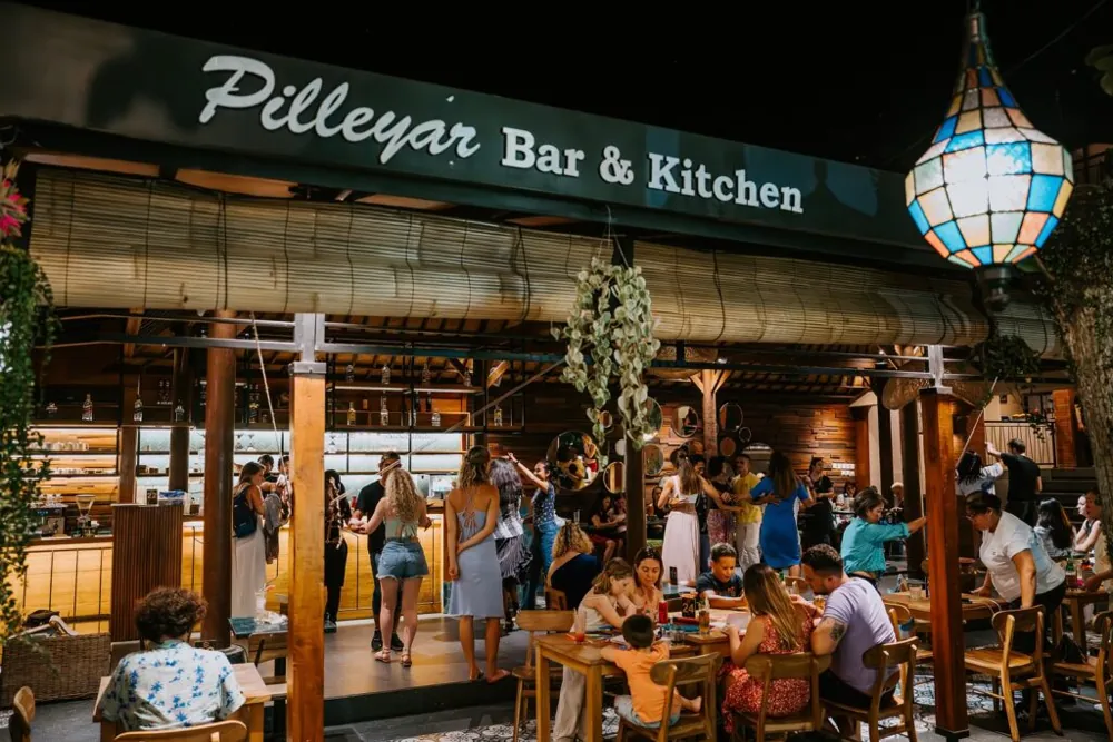 Salsa Night: Social Dance & Cocktails — афиша