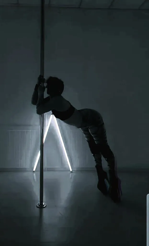 Pole Flow (Beginners) — афиша