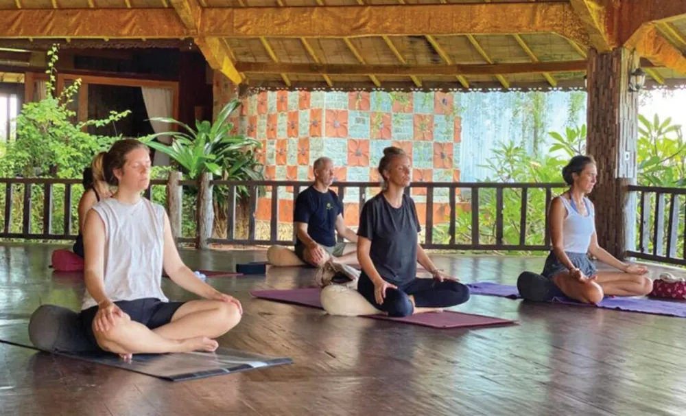 Meditative Yoga w/ Dawn Fahy — афиша
