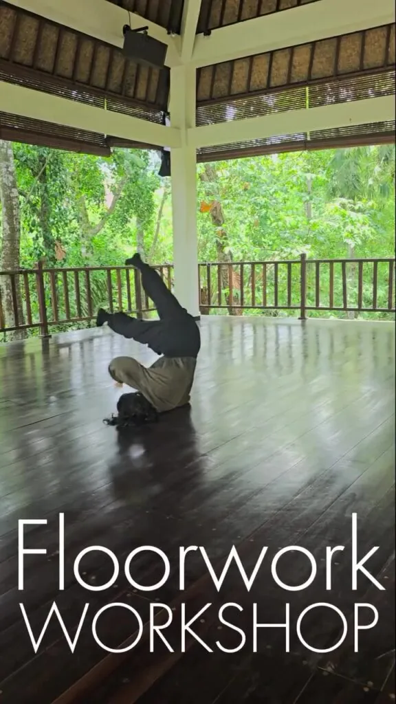 Floorwork Workshop w/ Seamless — афиша