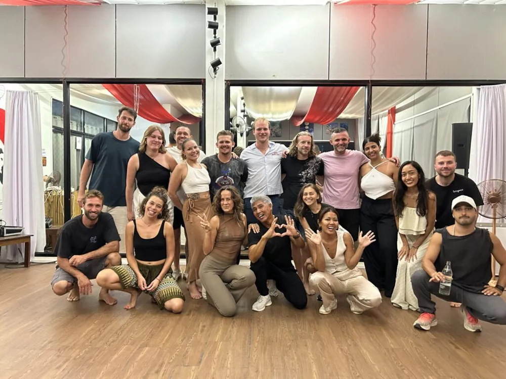 Bachata Monday: Classes & Social — афиша